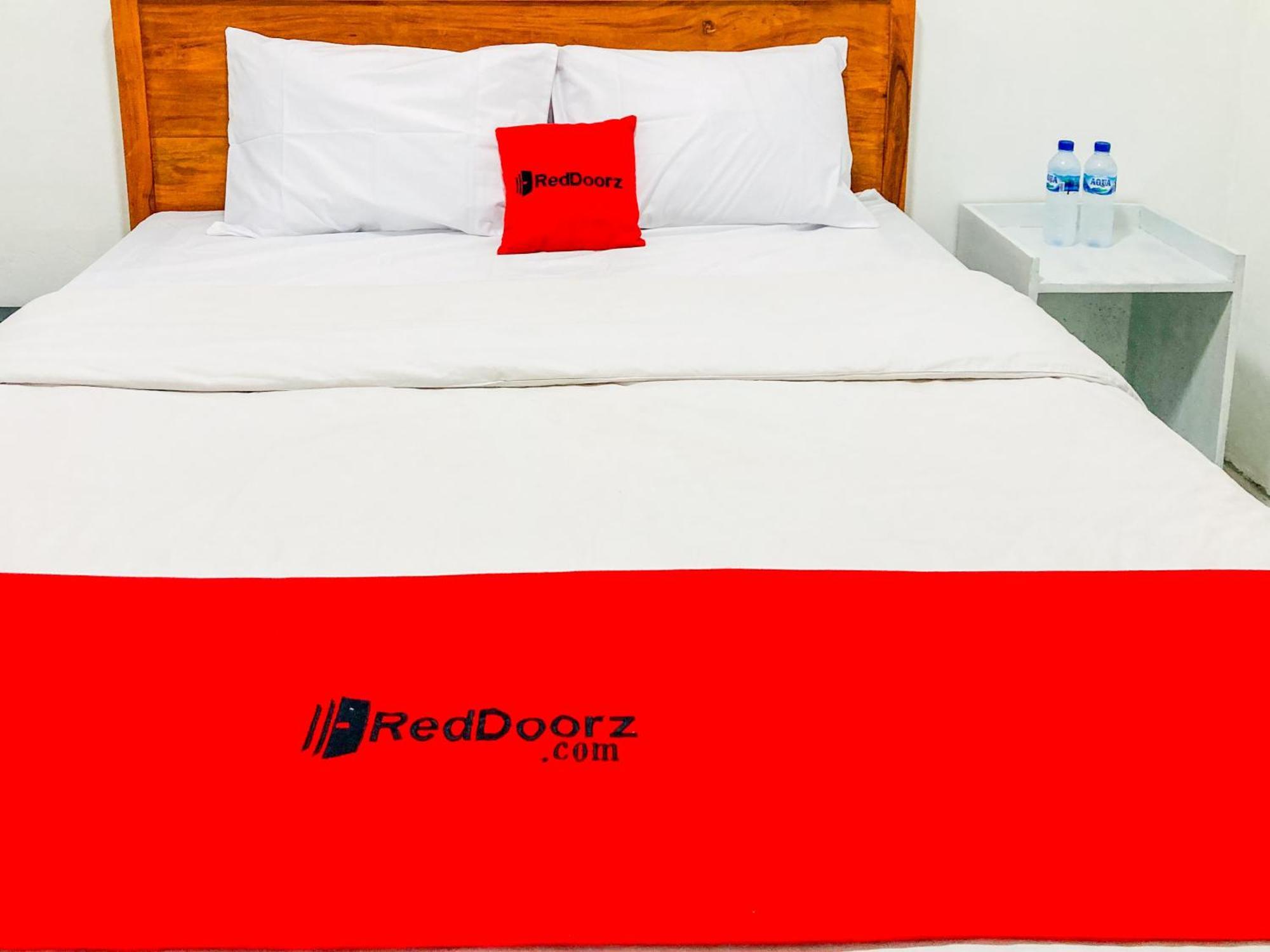 מלון Ngabean Reddoorz Syariah Near Umy Yogyakarta 2 מראה חיצוני תמונה